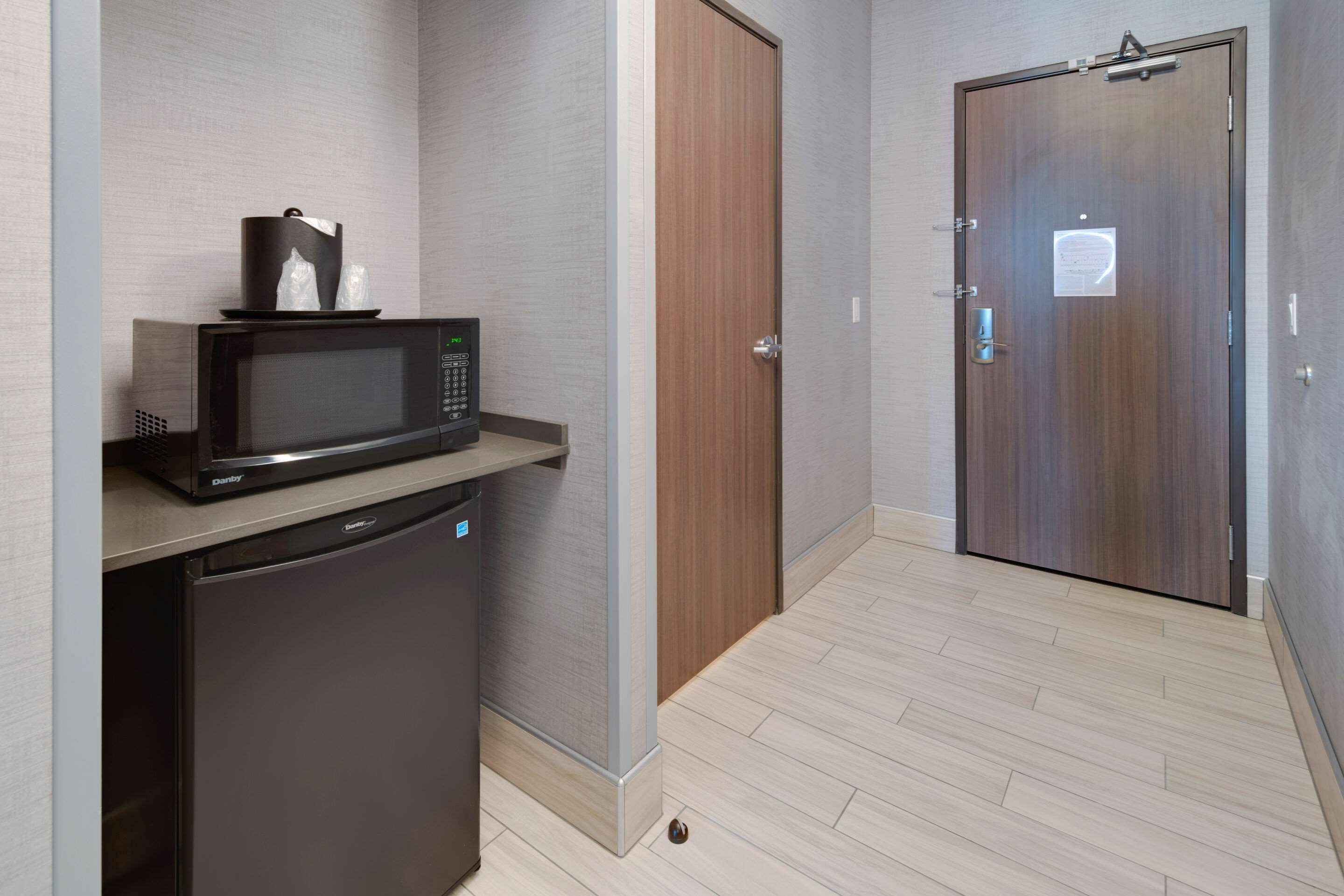 Comfort Suites Kennewick At Southridge Екстер'єр фото