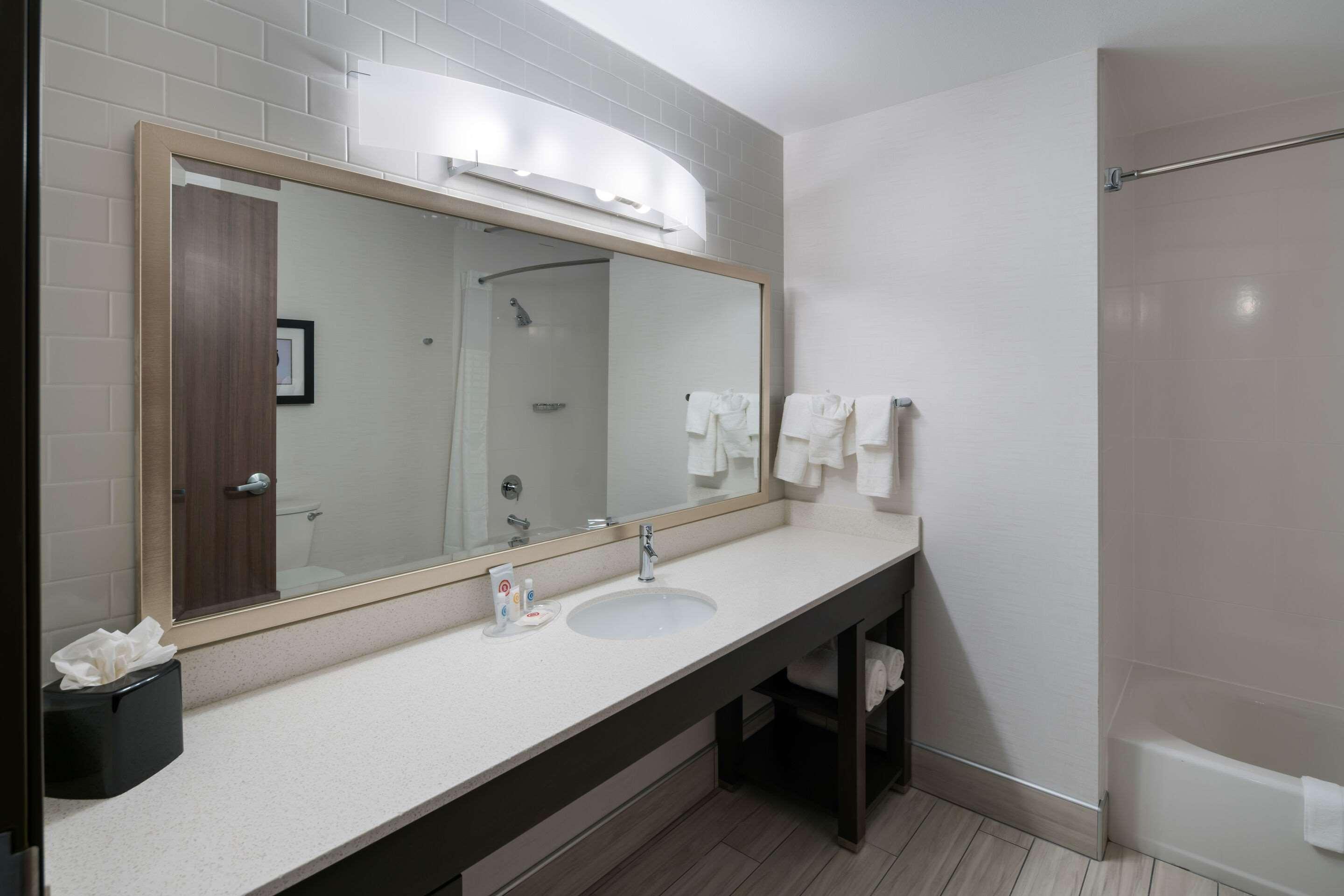 Comfort Suites Kennewick At Southridge Екстер'єр фото