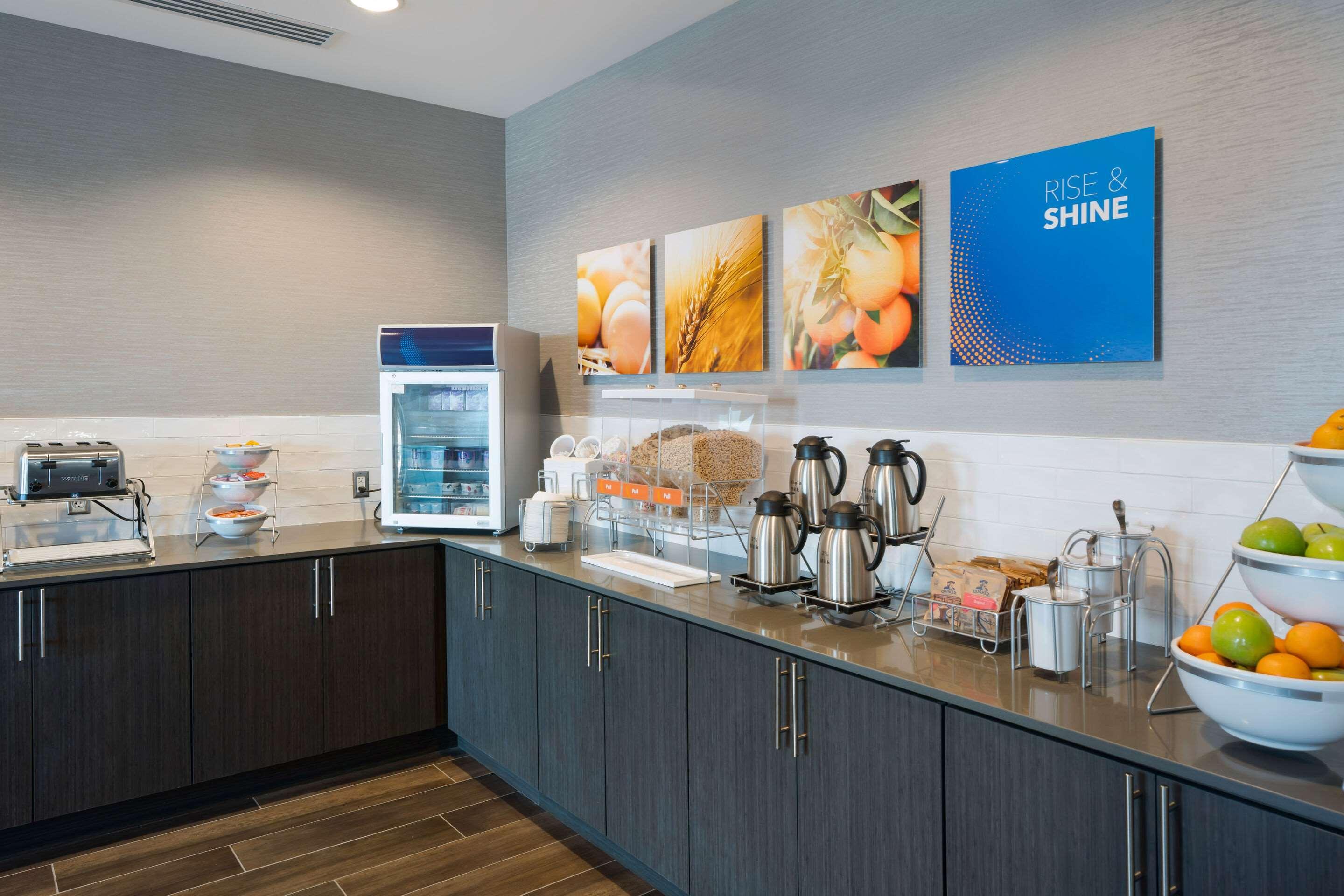 Comfort Suites Kennewick At Southridge Екстер'єр фото